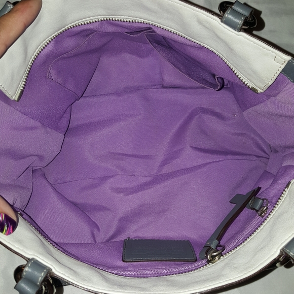 COACH Pleated E/W Gallery Tote F13759 - Picture 6 of 7